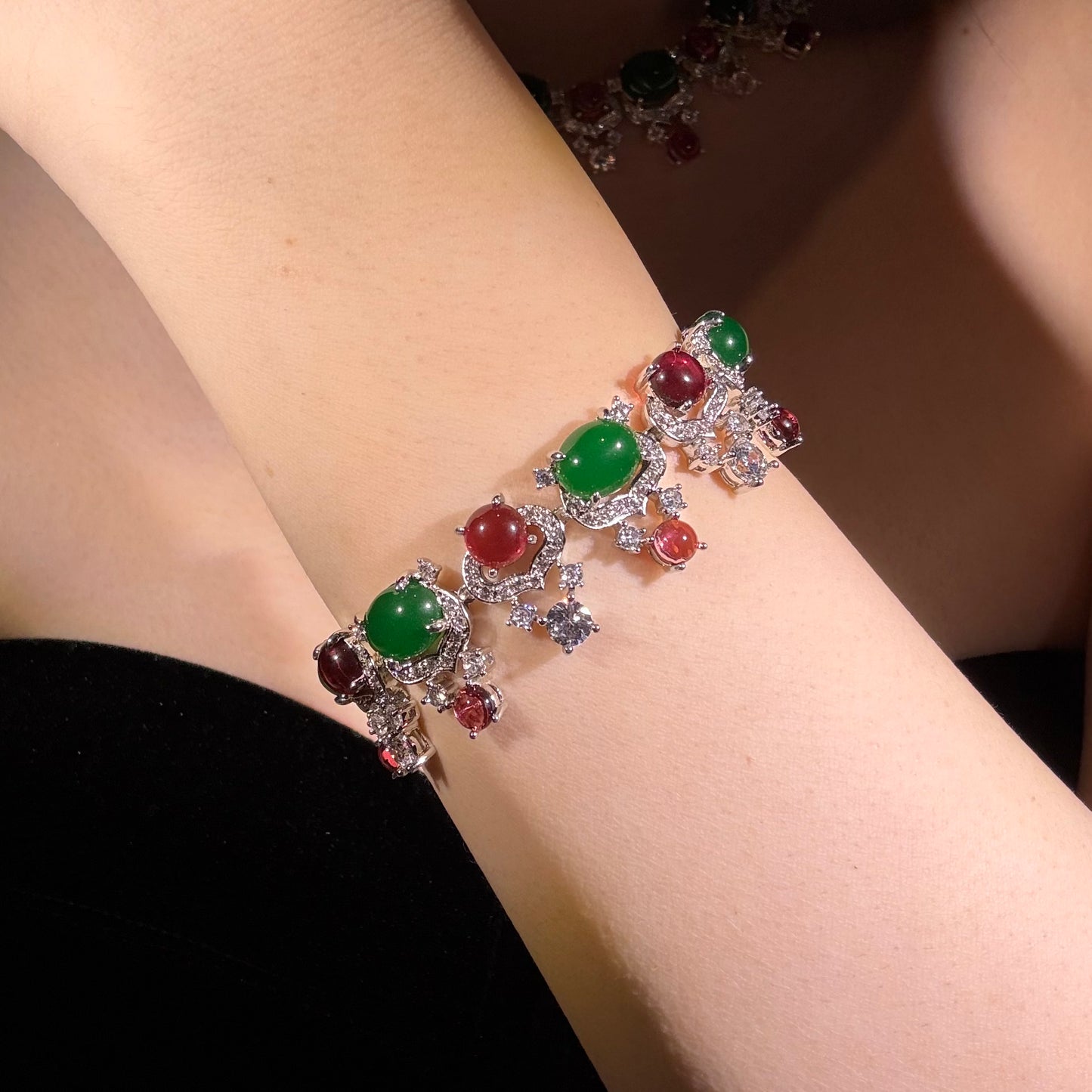 Emerald Rouge Jewelry Set