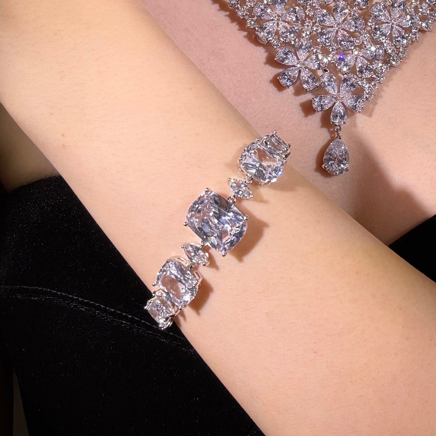 Royal Blossom Jewelry Set