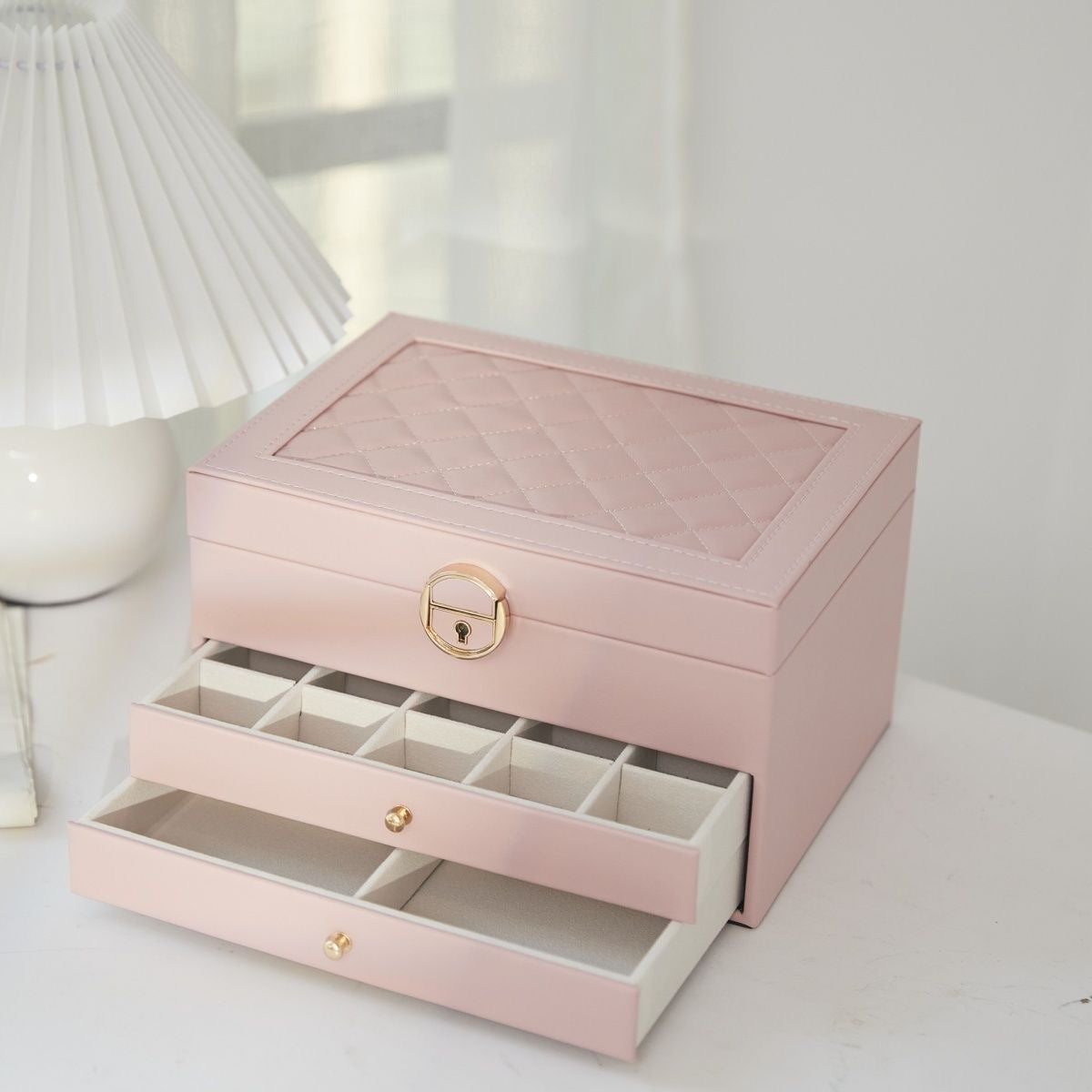 Lockable Jewelry Box